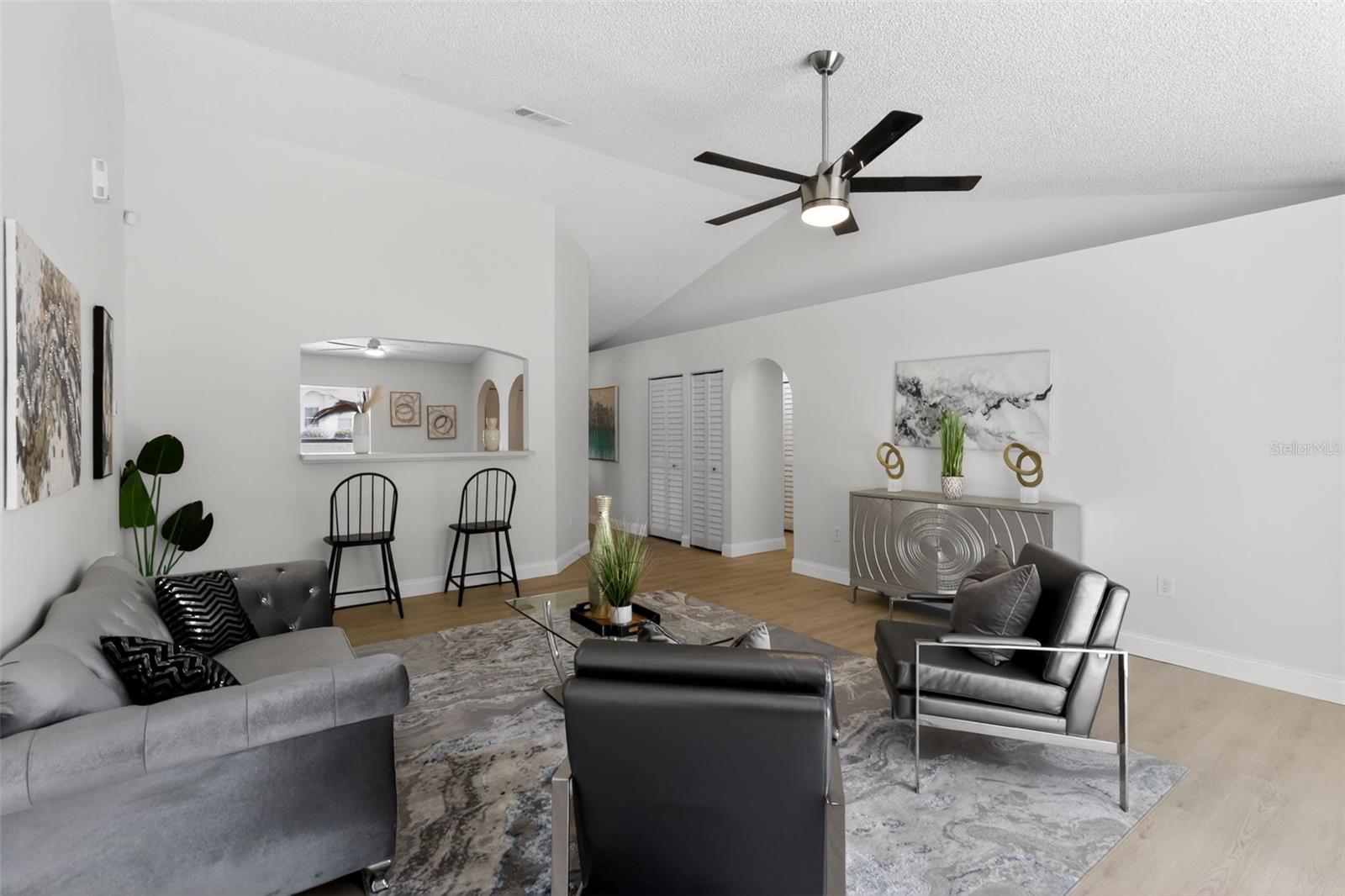 SPRING HILL - Residential