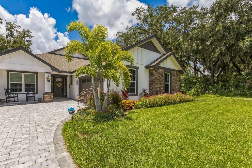 Photo of 5880 Imperialakes Boulevard, Mulberry, FL 33860 (MLS # A4669016)