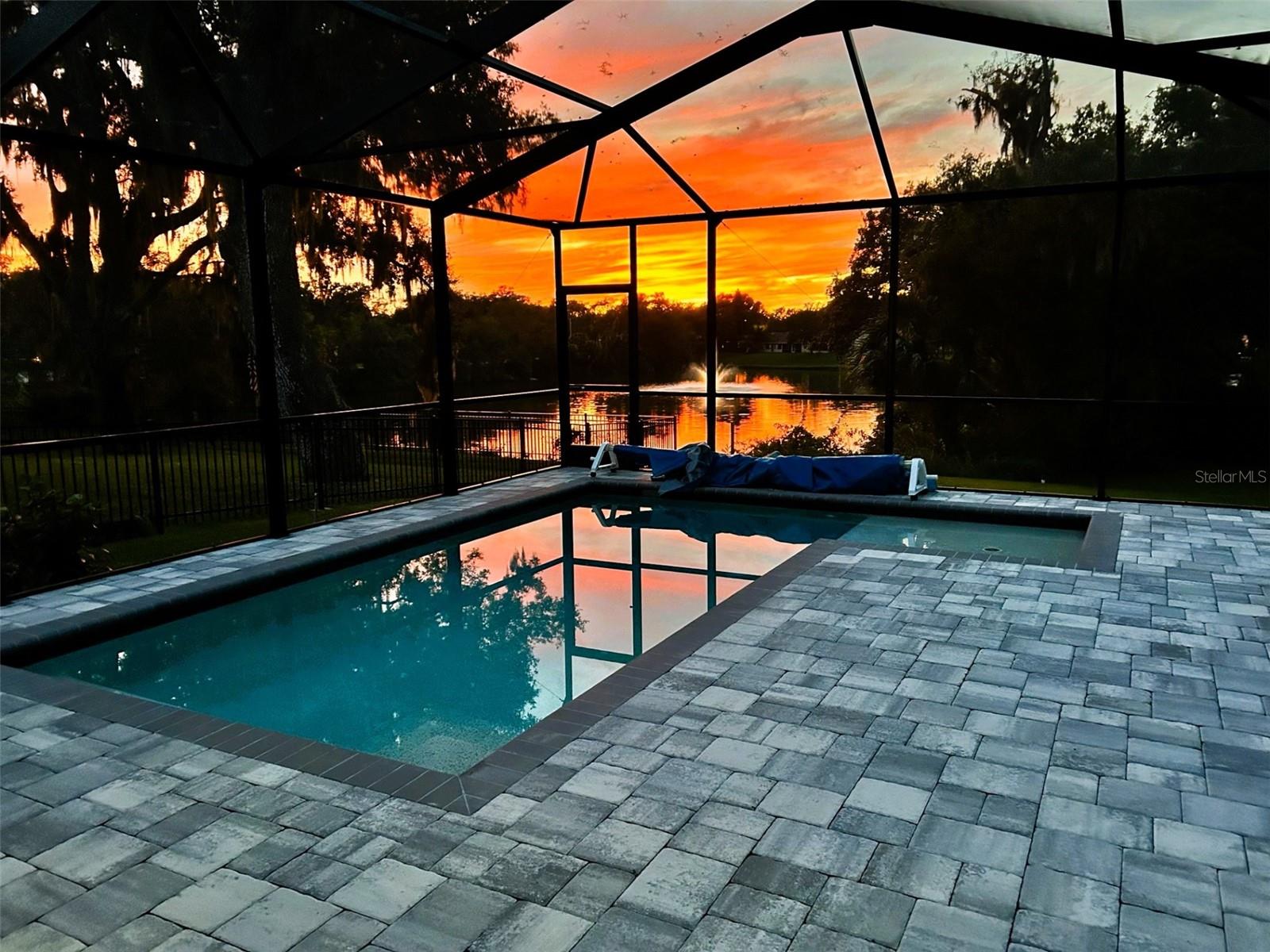 VILLAGE/CANTERWOOD - Residential