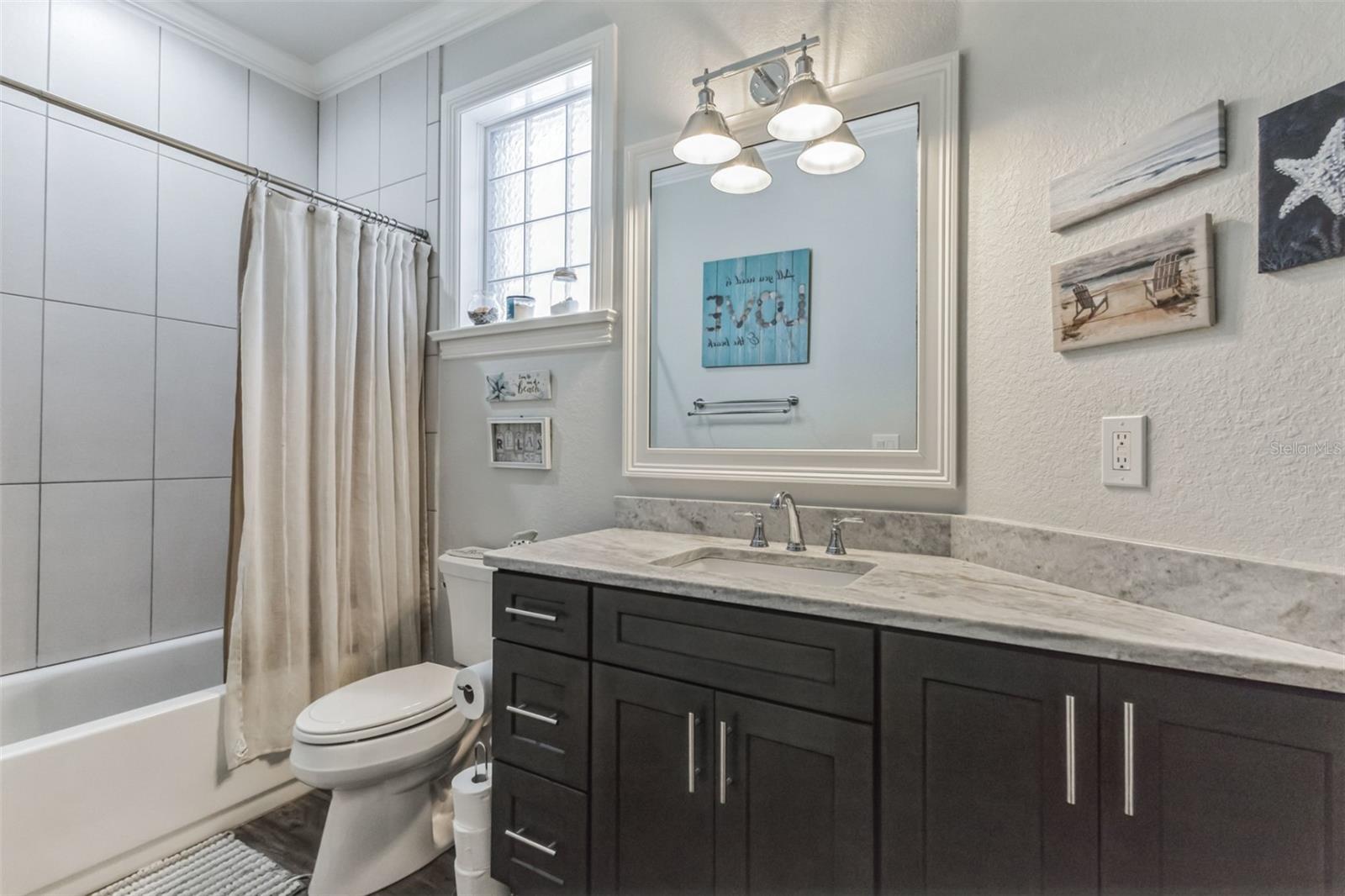 VILLAGE/CANTERWOOD - Residential