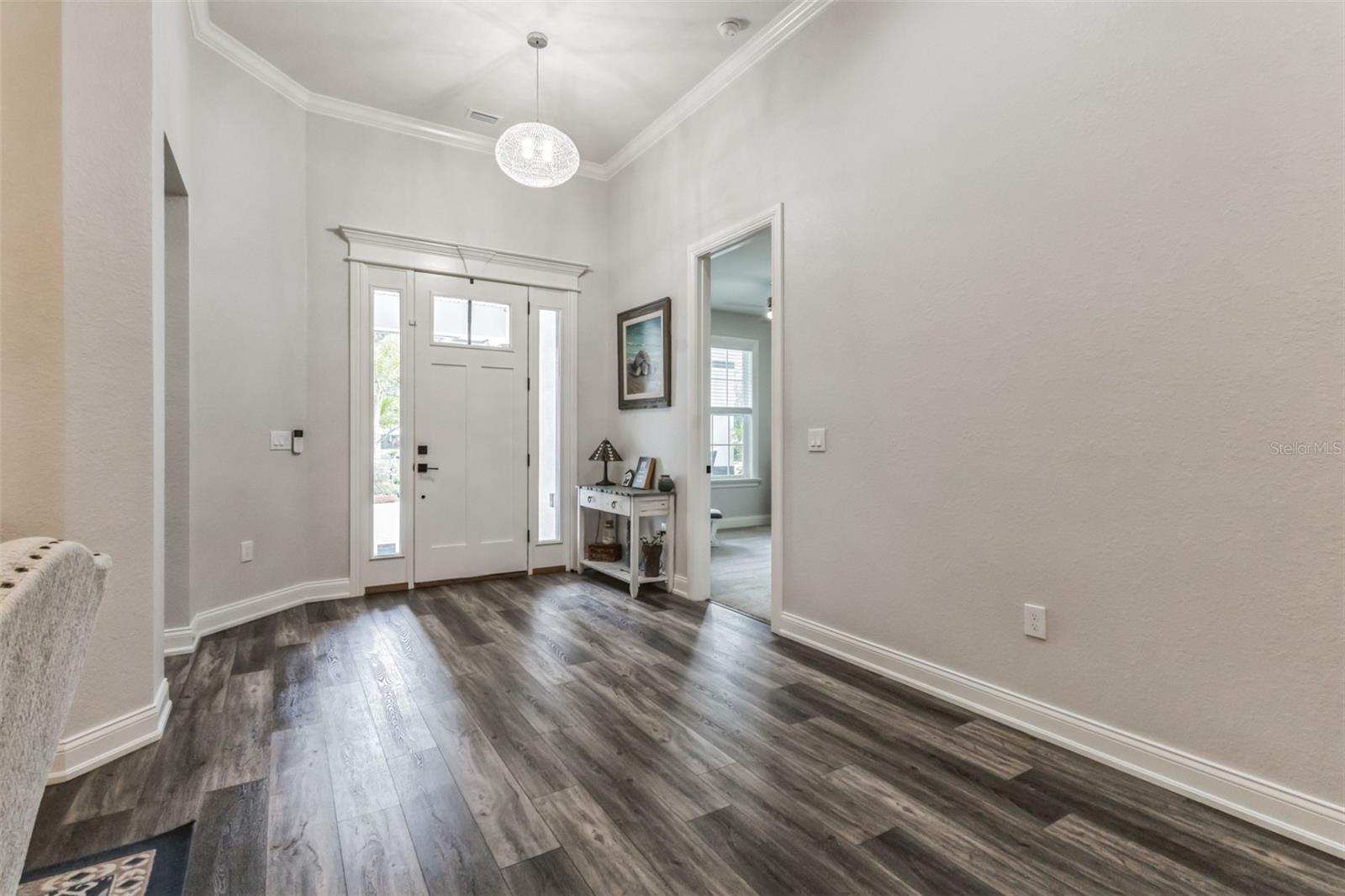 VILLAGE/CANTERWOOD - Residential