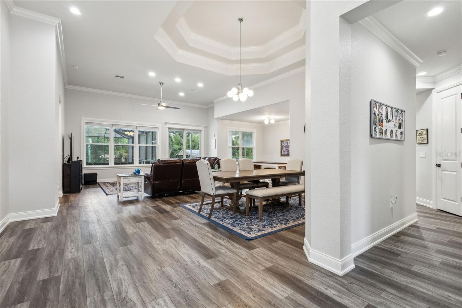 VILLAGE/CANTERWOOD - Residential