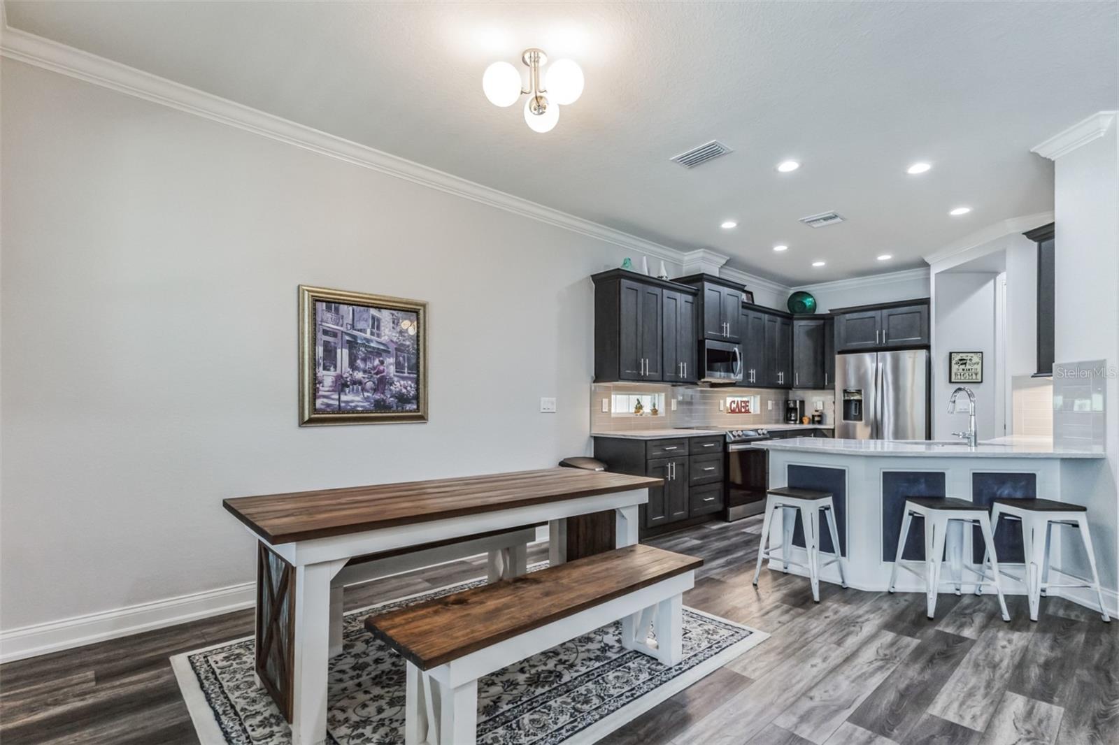 VILLAGE/CANTERWOOD - Residential