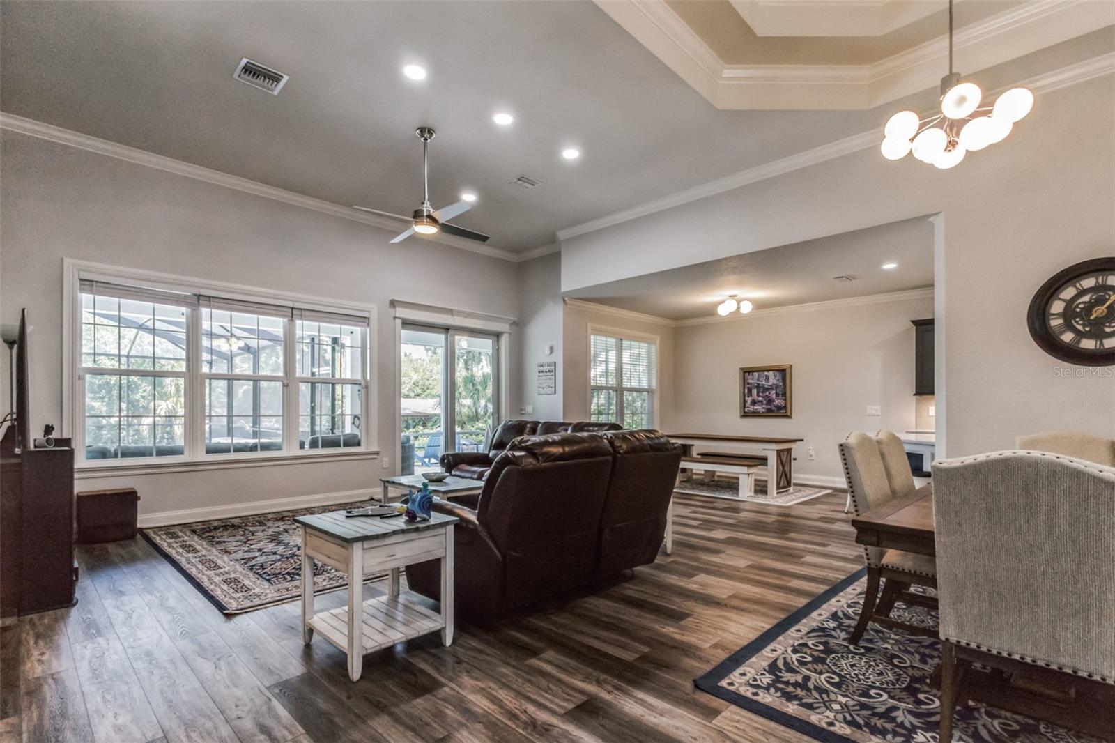 VILLAGE/CANTERWOOD - Residential