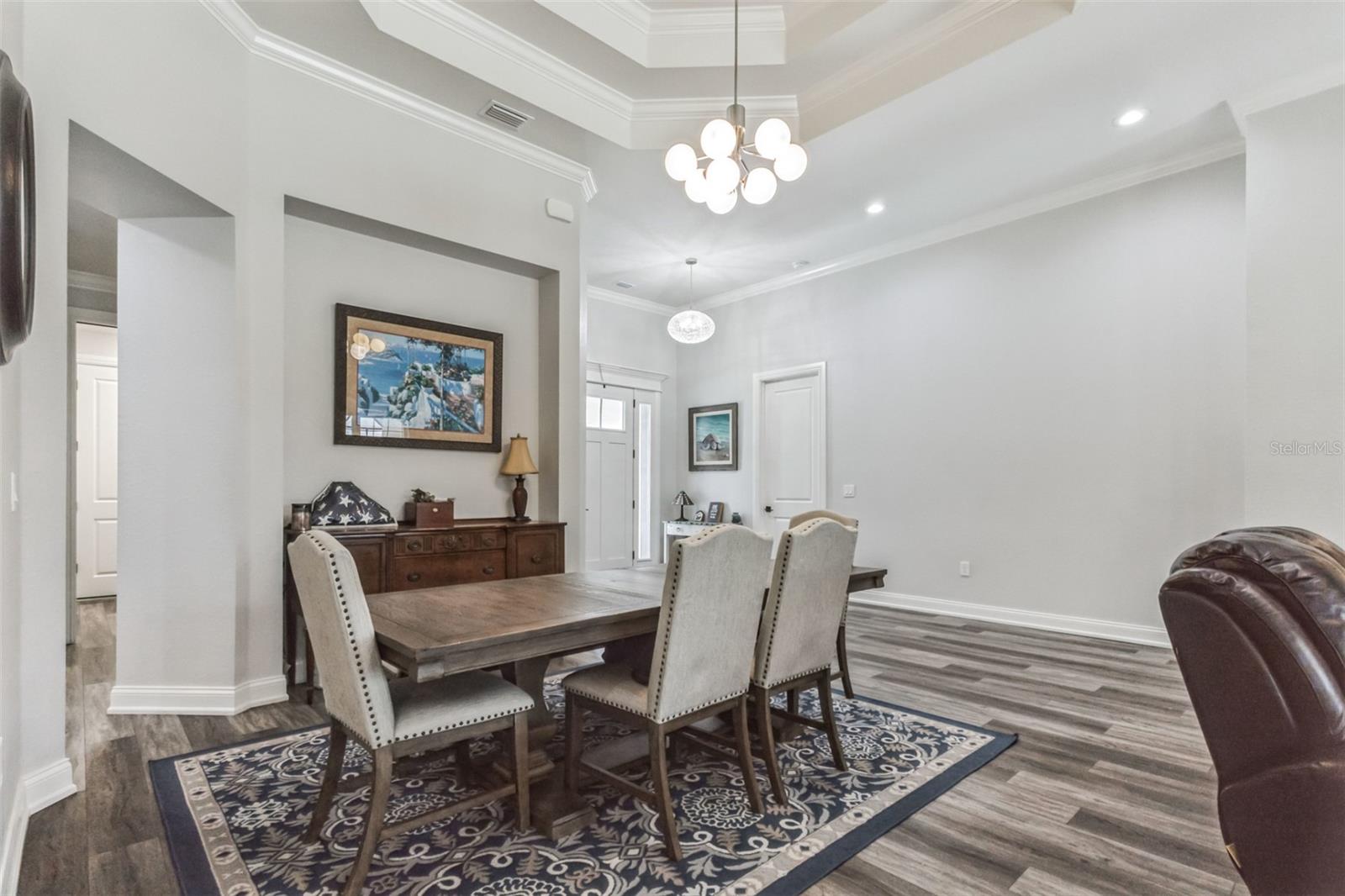 VILLAGE/CANTERWOOD - Residential