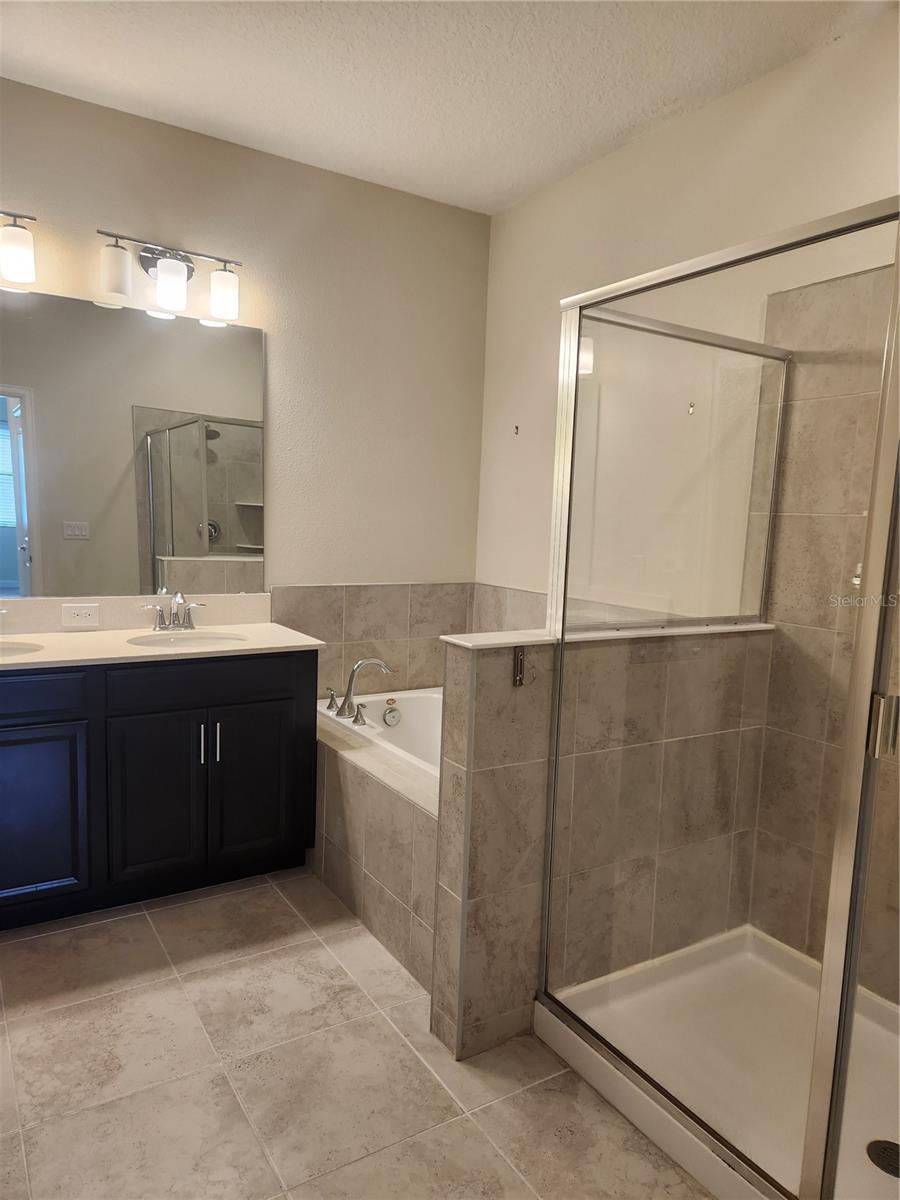 VISTAS/CHAMPIONSGATE PH 1B & 2 - Residential Lease