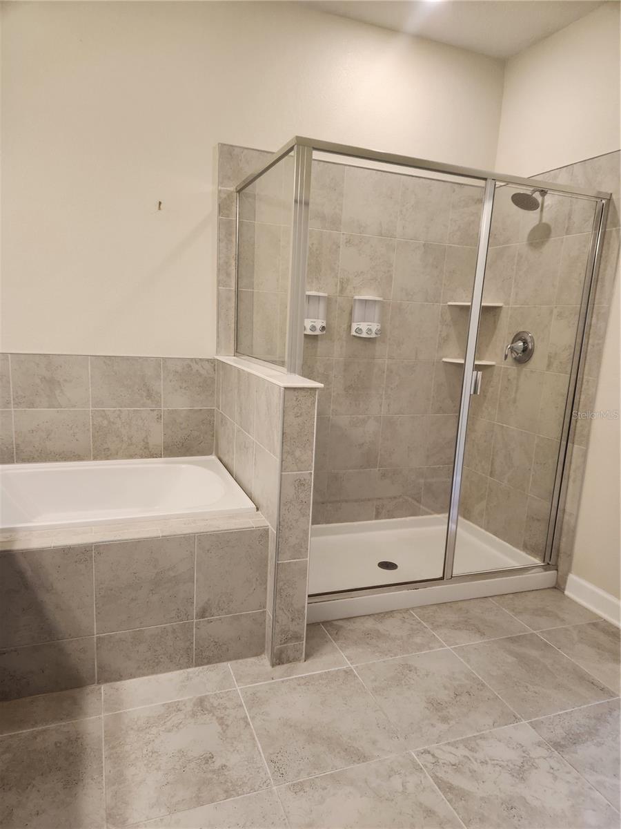 VISTAS/CHAMPIONSGATE PH 1B & 2 - Residential Lease