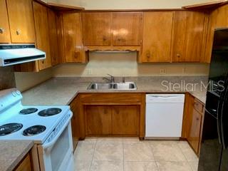 LAKEWOOD SHORES 1ST ADD - Residential Lease