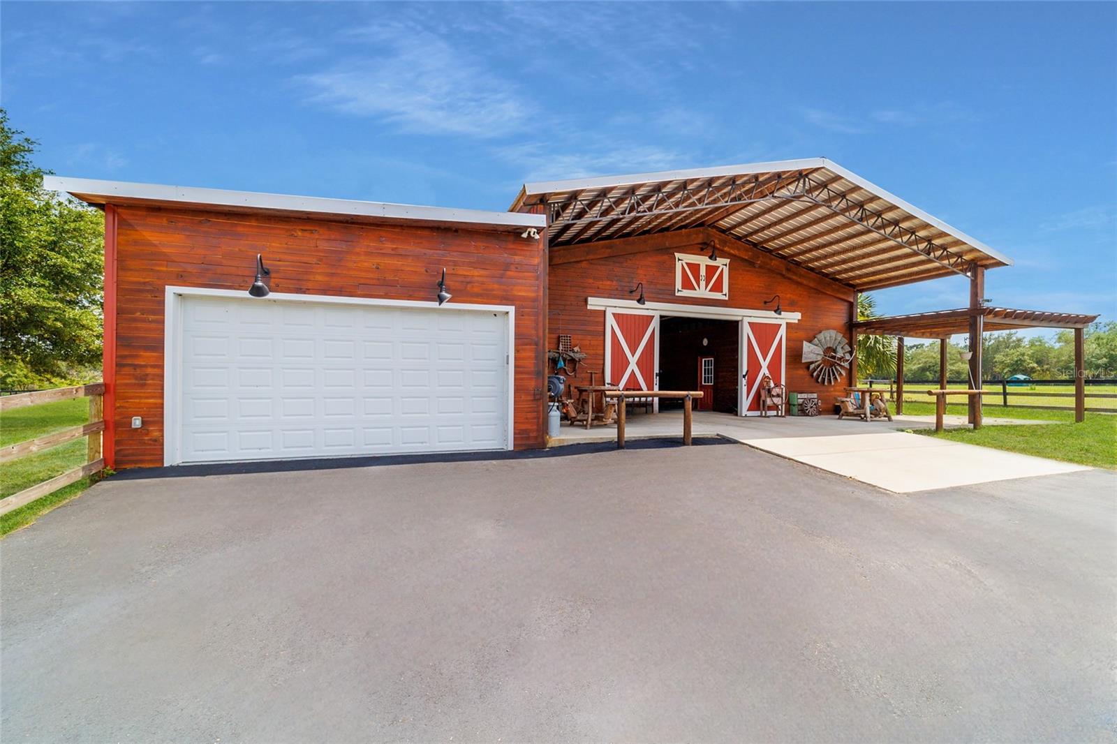 LAKESIDE AT LAKE BRYANT - Farm