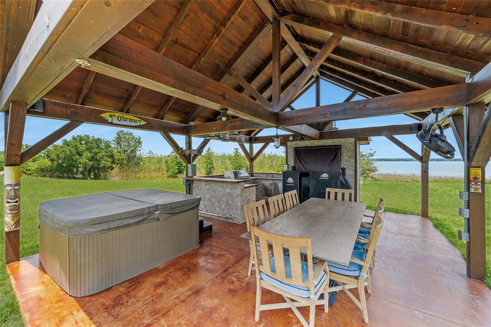 LAKESIDE AT LAKE BRYANT - Farm