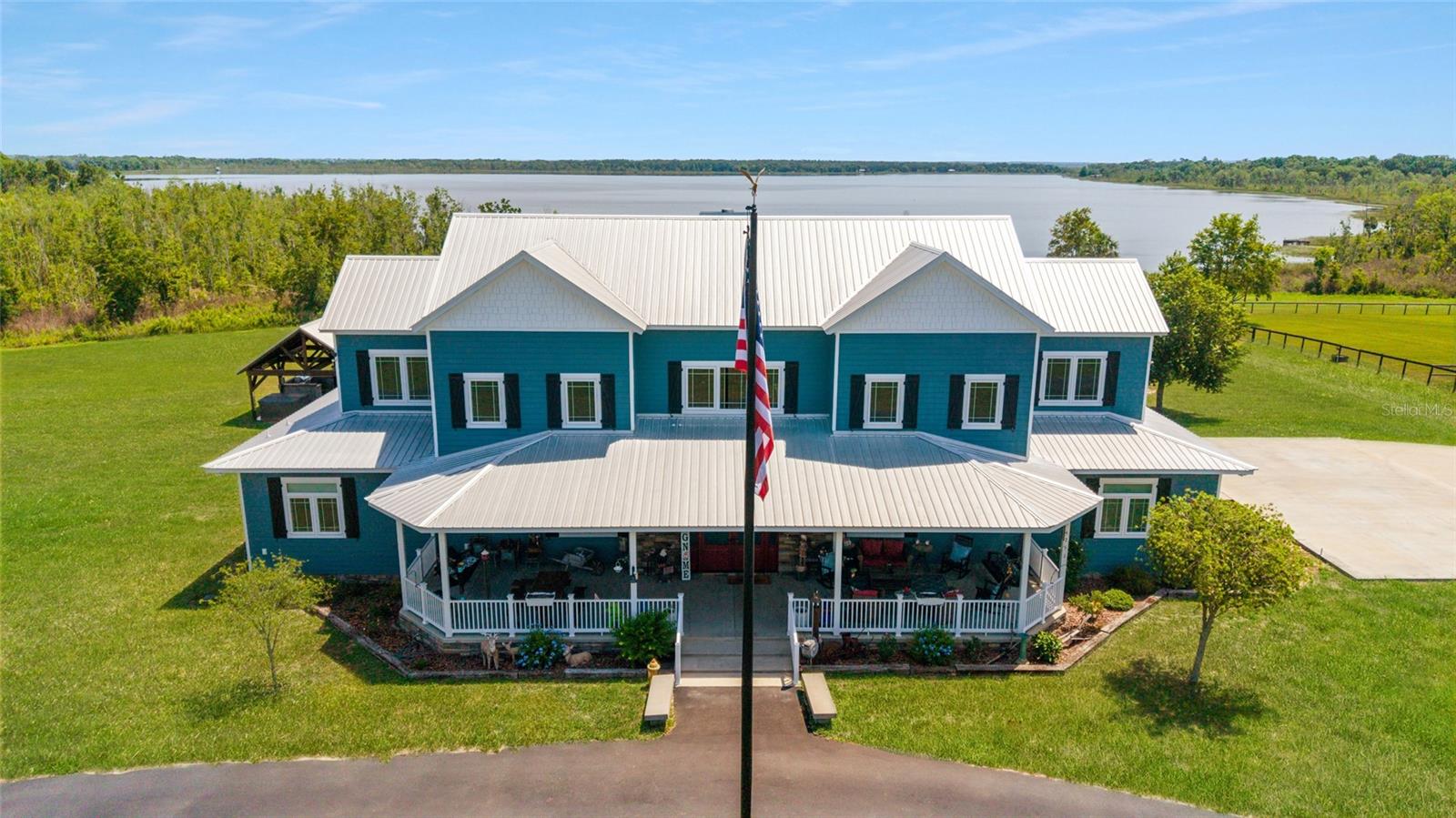 LAKESIDE AT LAKE BRYANT - Farm