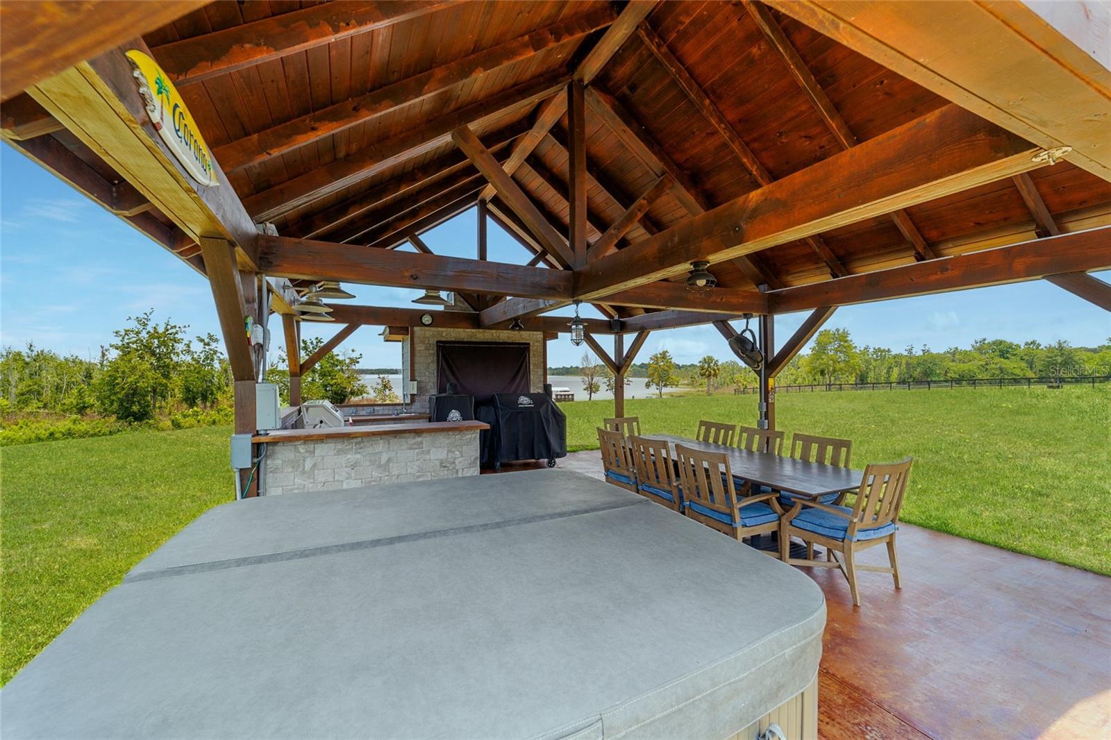 LAKESIDE AT LAKE BRYANT - Farm