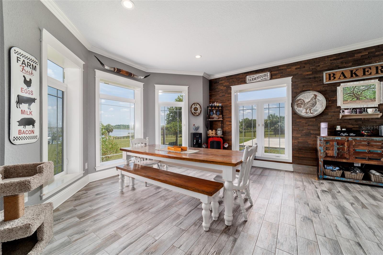 LAKESIDE AT LAKE BRYANT - Farm