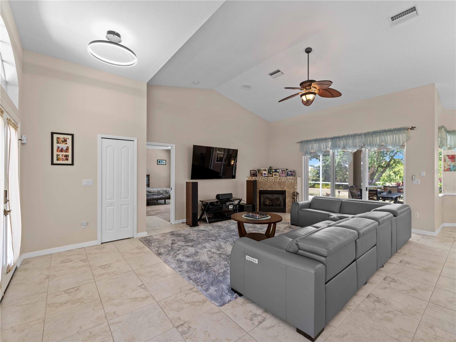 PUNTA GORDA ISLES SEC 23 - Residential