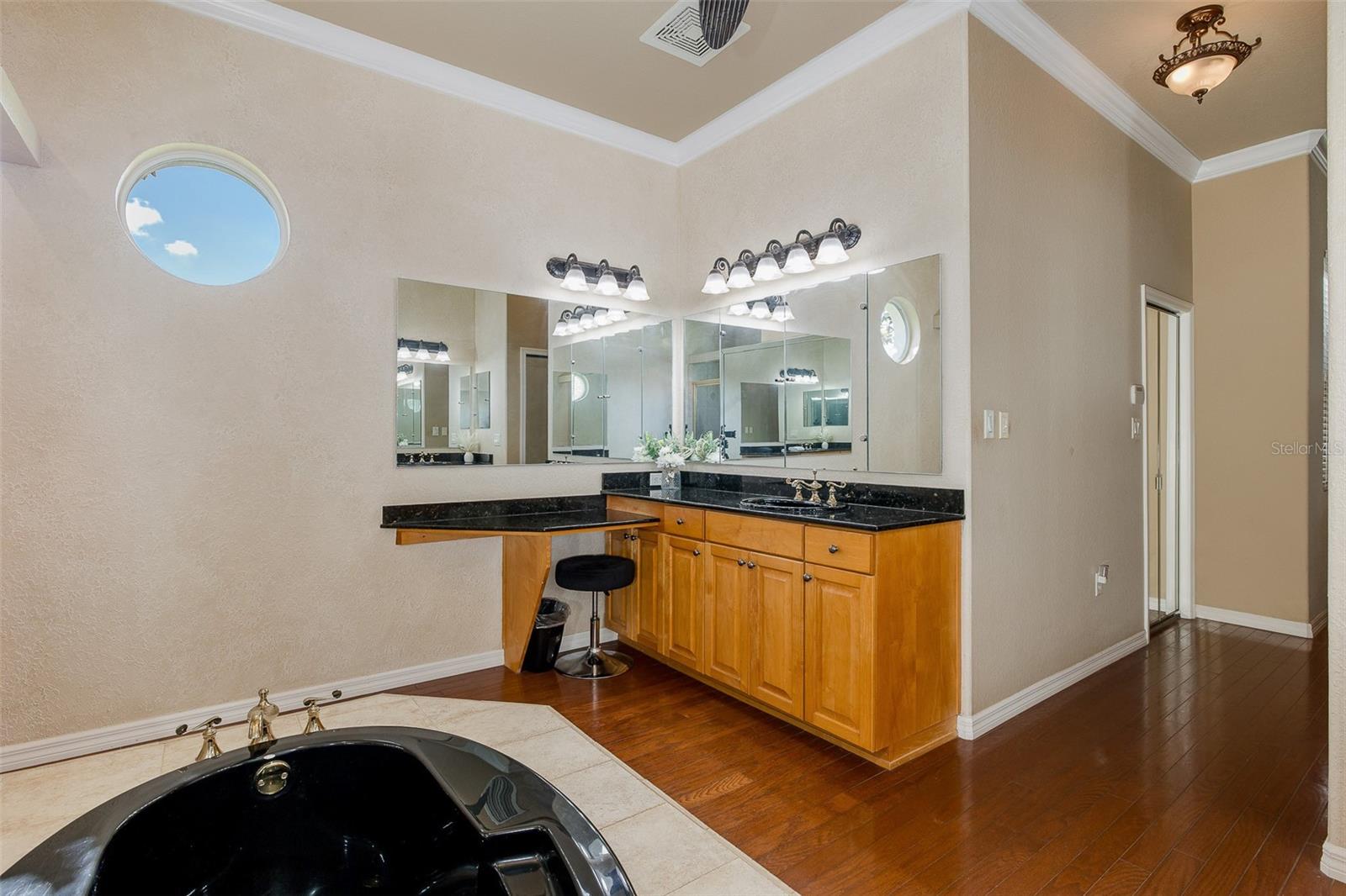 RESERVE AT OAKRIDGE - Residential