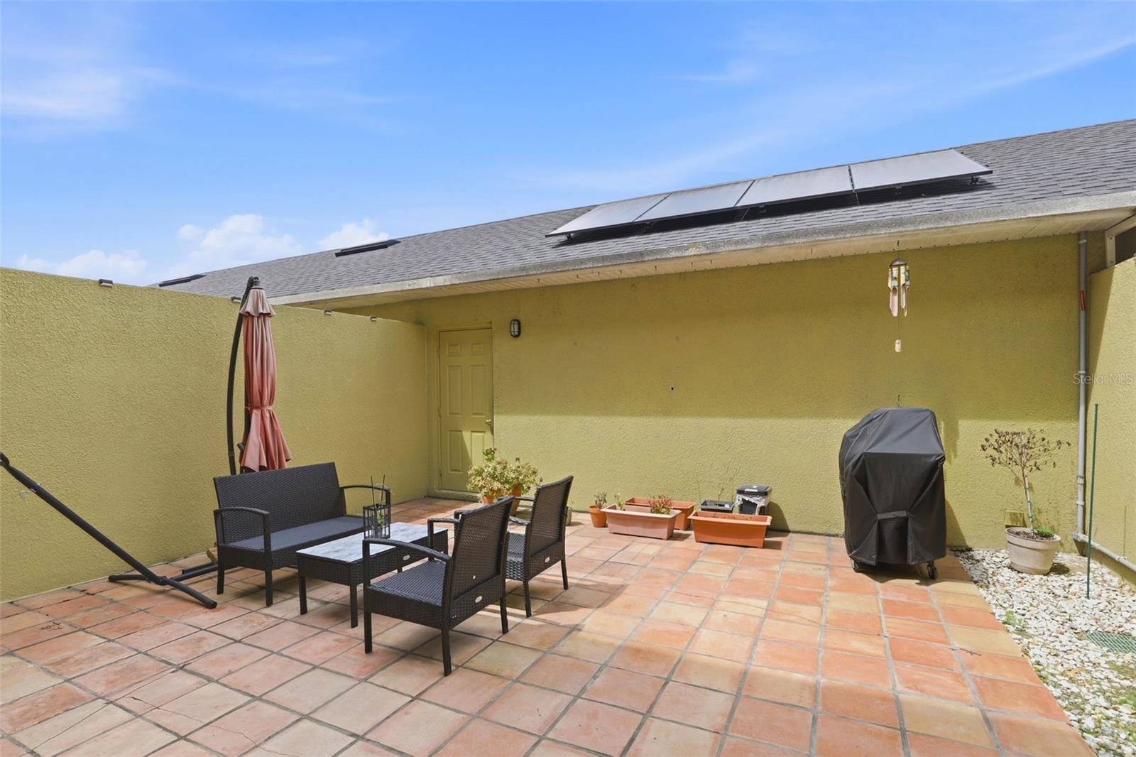 VISTA LAKES TOWN CENTER 51 07 - Residential