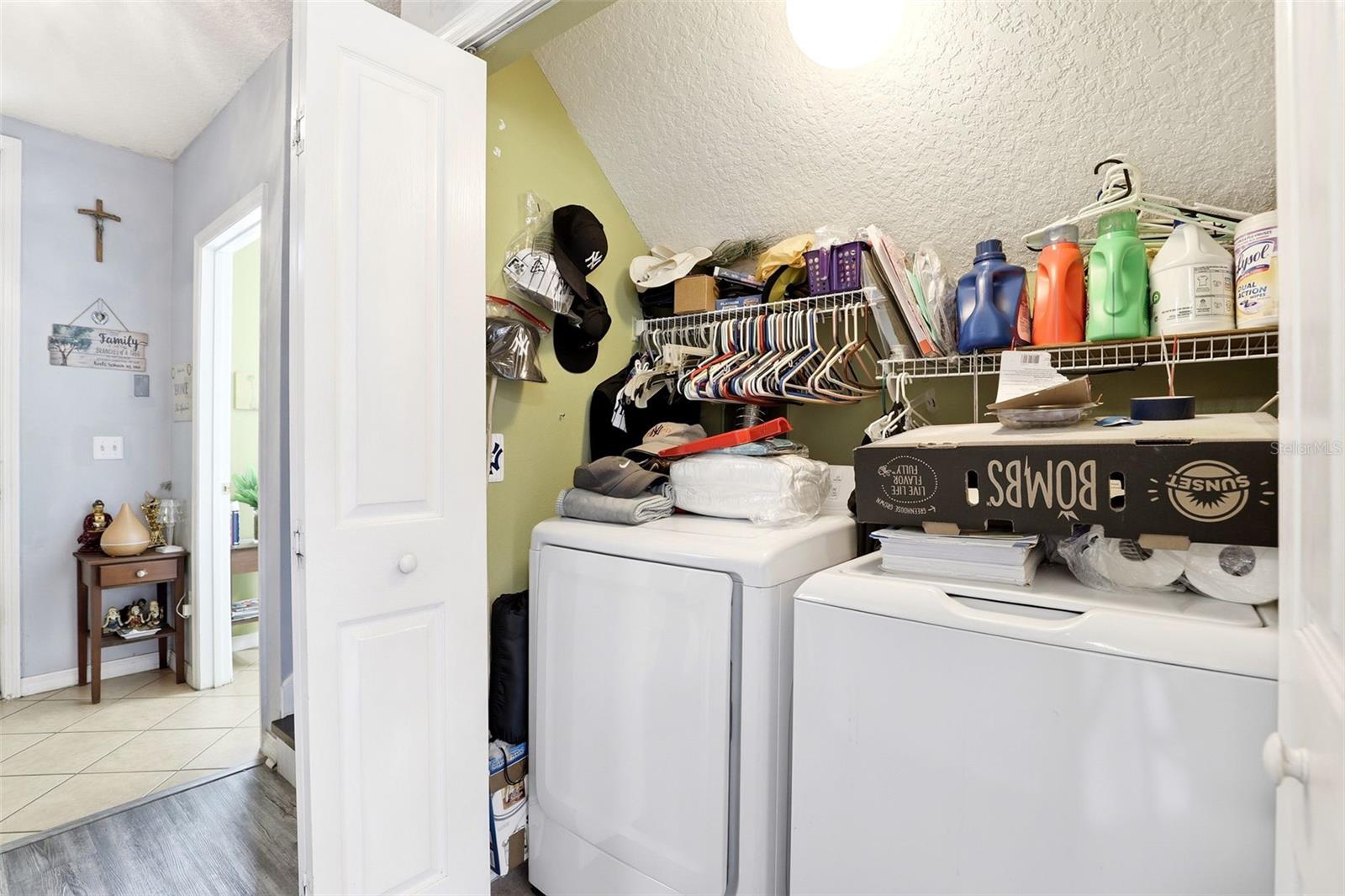 VISTA LAKES TOWN CENTER 51 07 - Residential