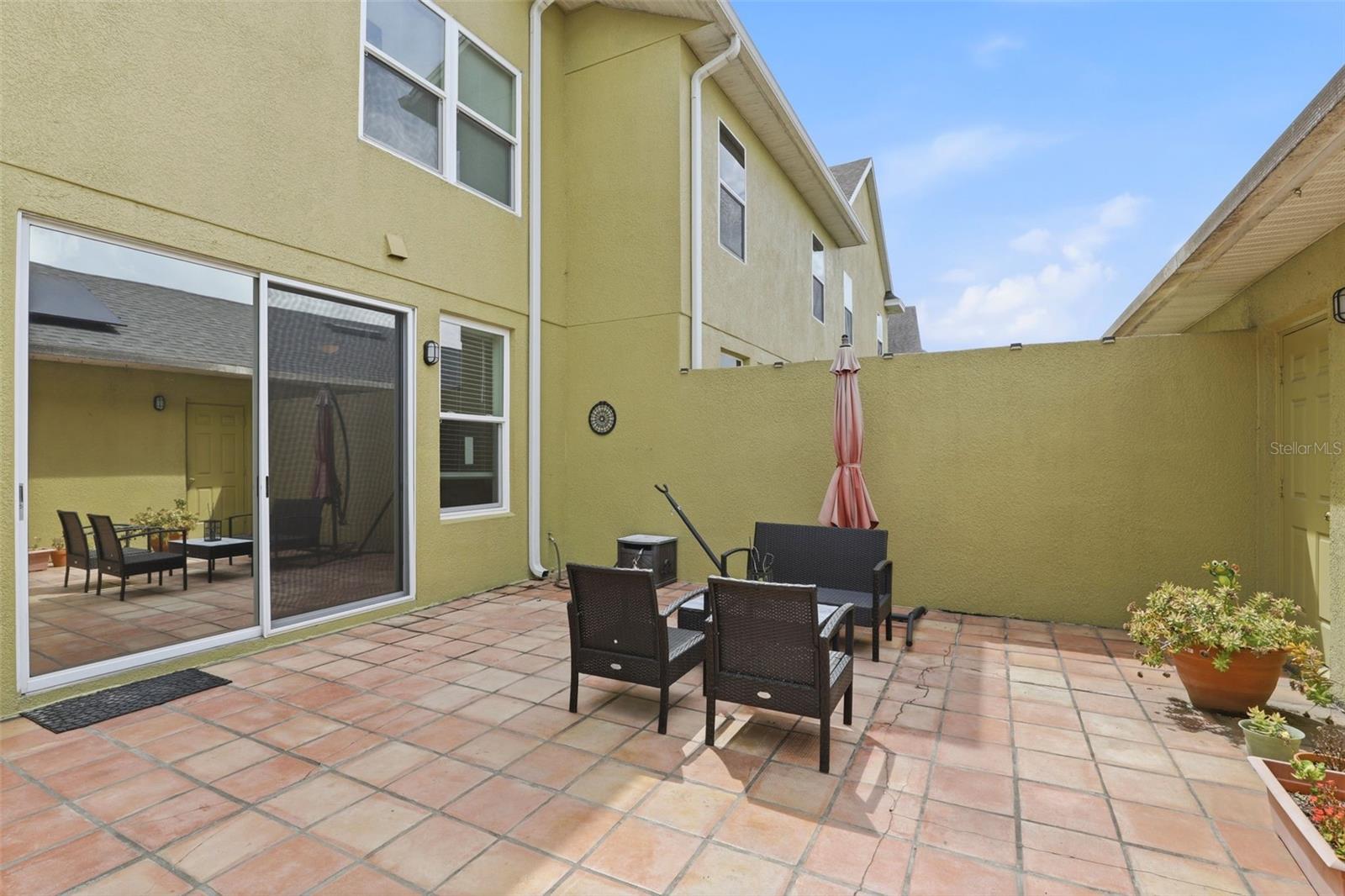 VISTA LAKES TOWN CENTER 51 07 - Residential