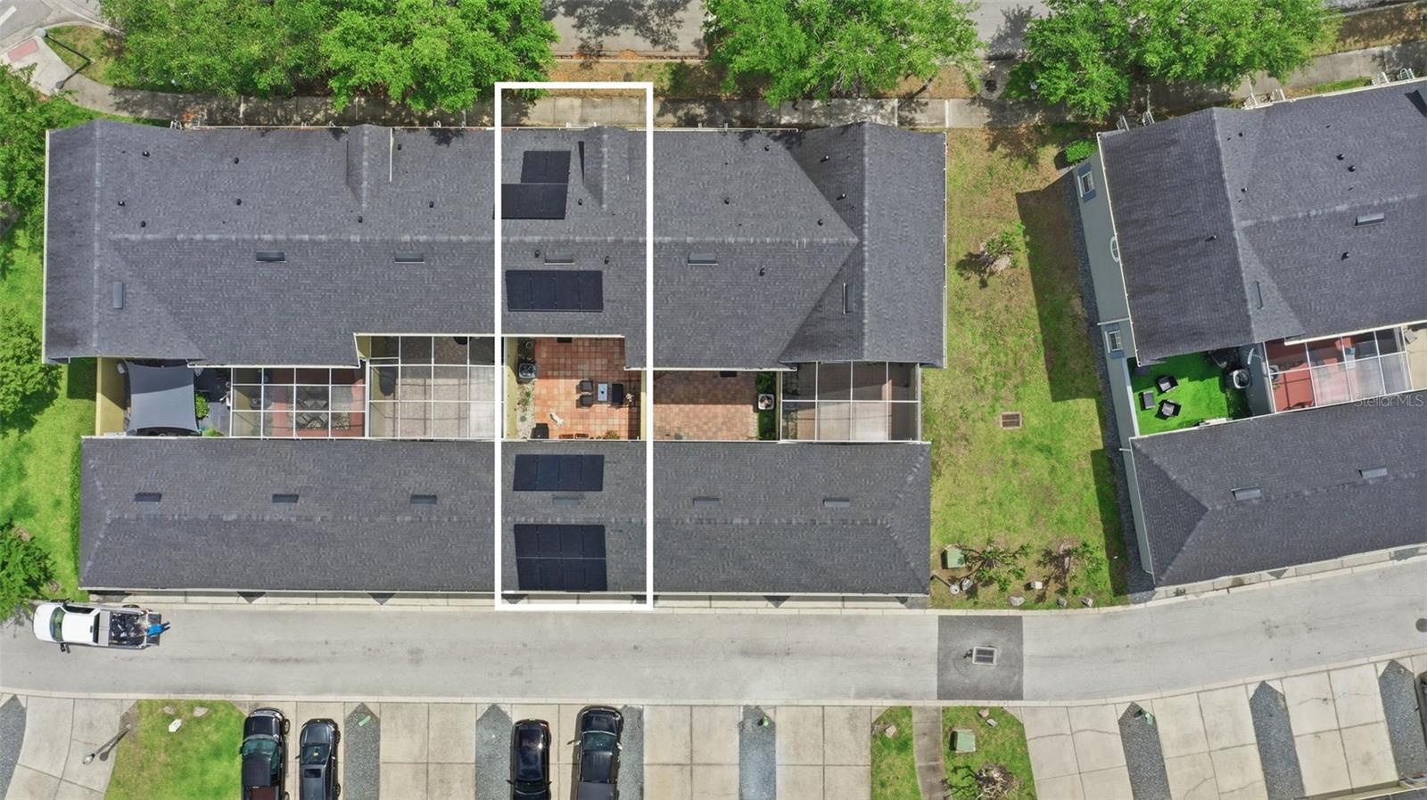 VISTA LAKES TOWN CENTER 51 07 - Residential