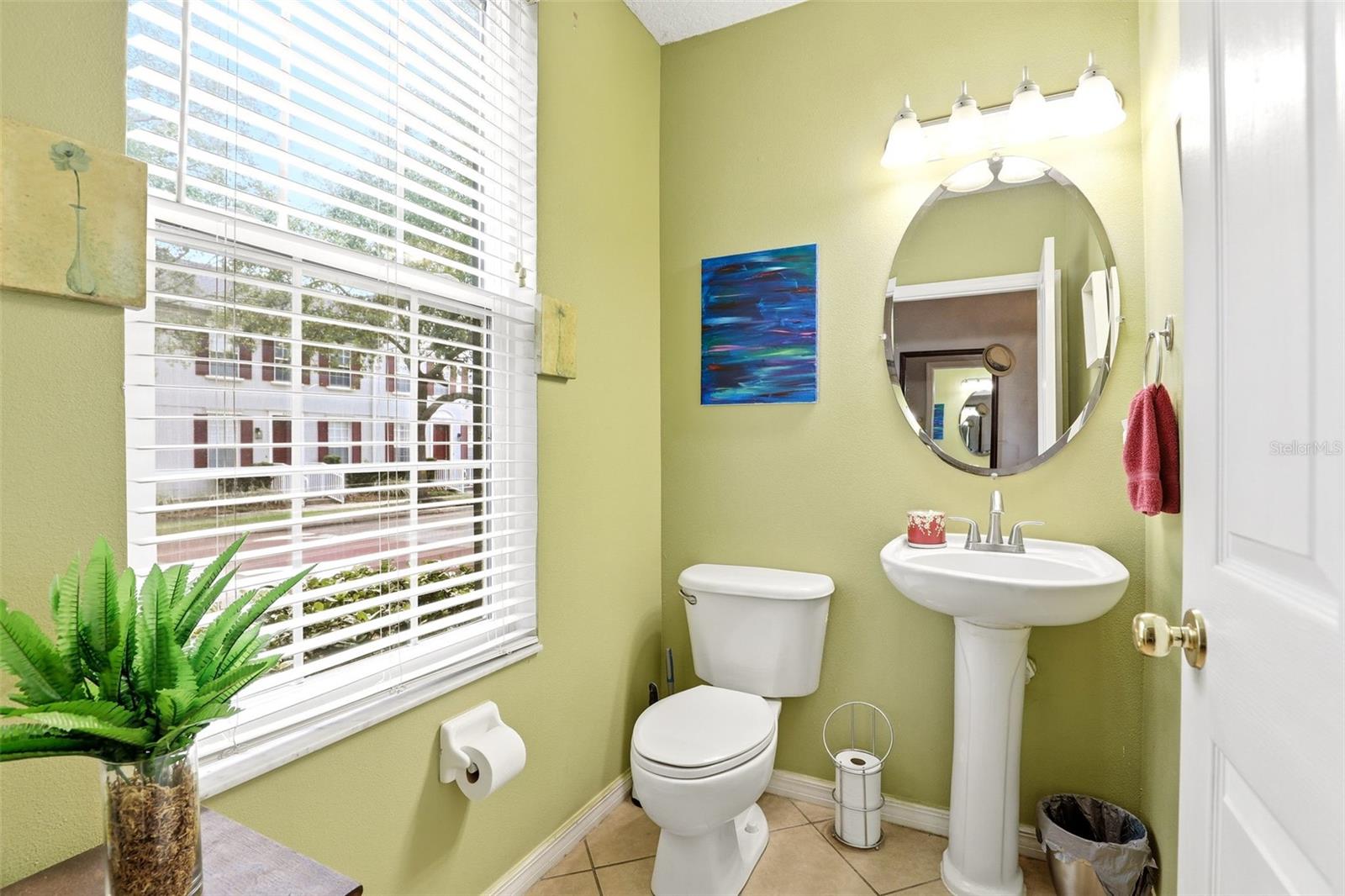 VISTA LAKES TOWN CENTER 51 07 - Residential