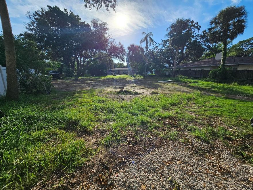 BUILD YOUR DREAM HOME ON THIS SPACIOUS CLEARED LOT LOCATED IN ONE OF SOUTH TAMPA'S MOST DESIRABLE NEIGHBORHOODS. TUCKED AWAY ON A QUIET, PRIVATE CIRCLE, SURROUNDED BY BEAUTIFULLY BUILT HOMES, THIS PROPERTY OFFERS BOTH CHARM AND PRIVACY. THE LOT HAS ALREADY BEEN CLEARED SAVING VALUABLE TIME AND EXPENSE SO IT'S READY FOR IMMEDIATE CONSTRUCTION. NEIGHBORS FREQUENTLY COMMENT ON THE SERENE LOCATION AND BOAST ABOUT THE WELCOMING, YET QUIET LOCATION.