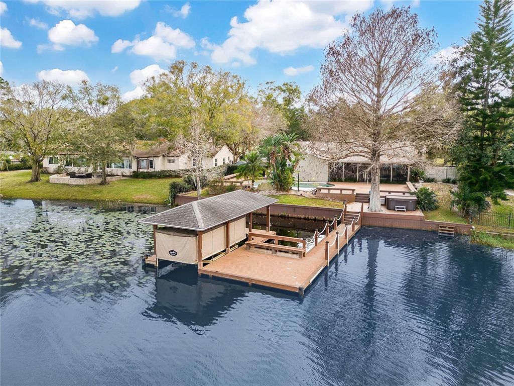 Photo of 8757 Harbor View Drive, Orlando, FL 32817 (MLS # O6396906)