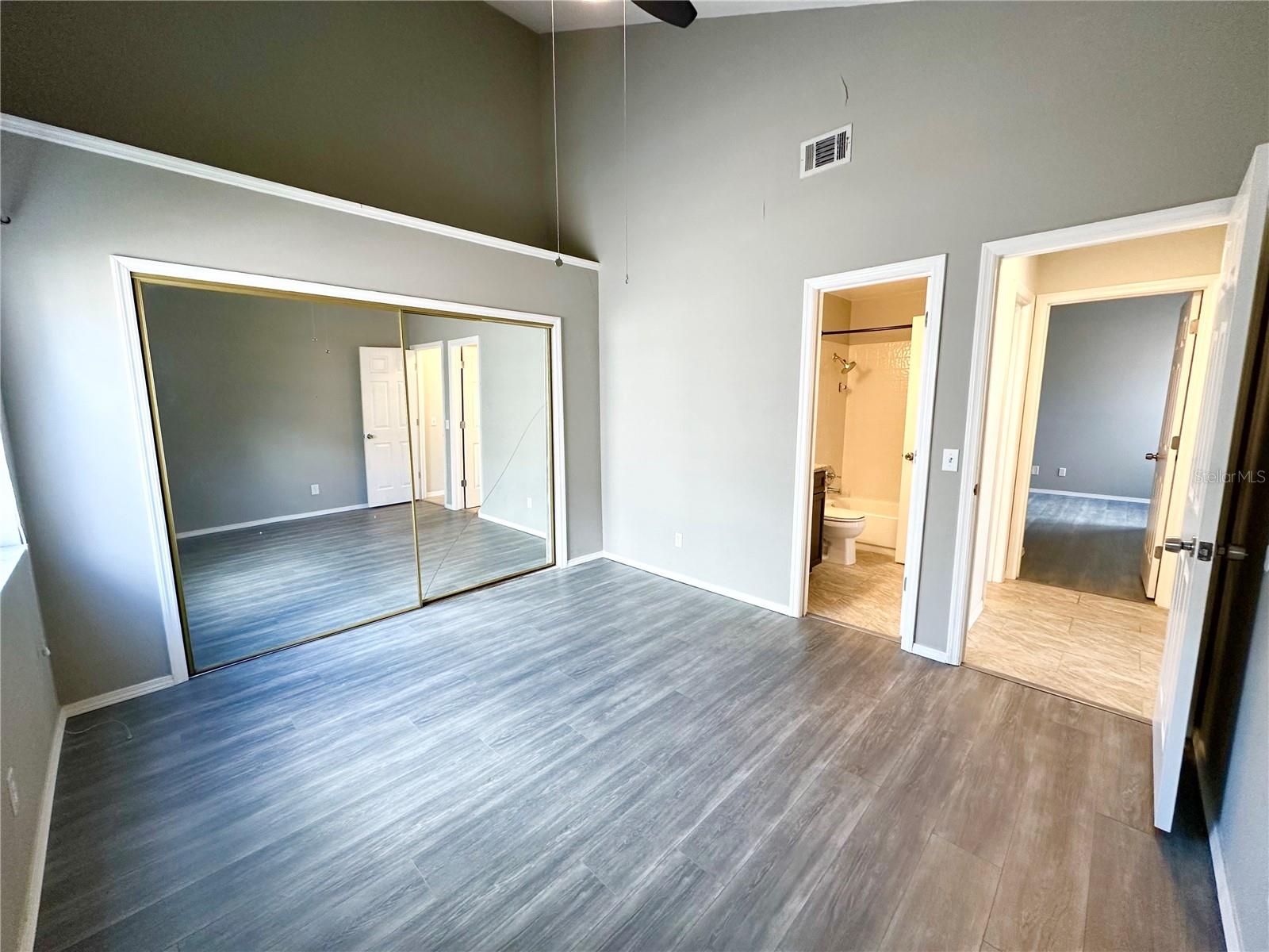 HIDDEN SPGS CONDO - Residential