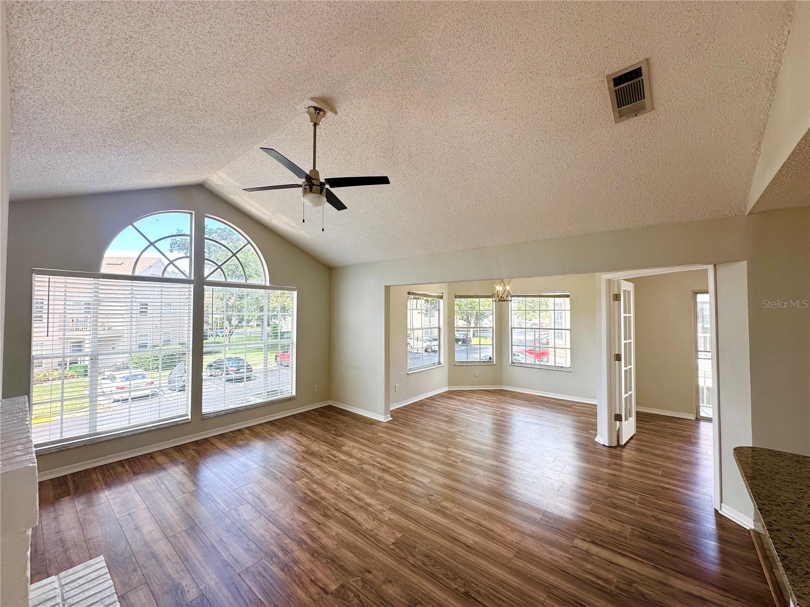 HIDDEN SPGS CONDO - Residential