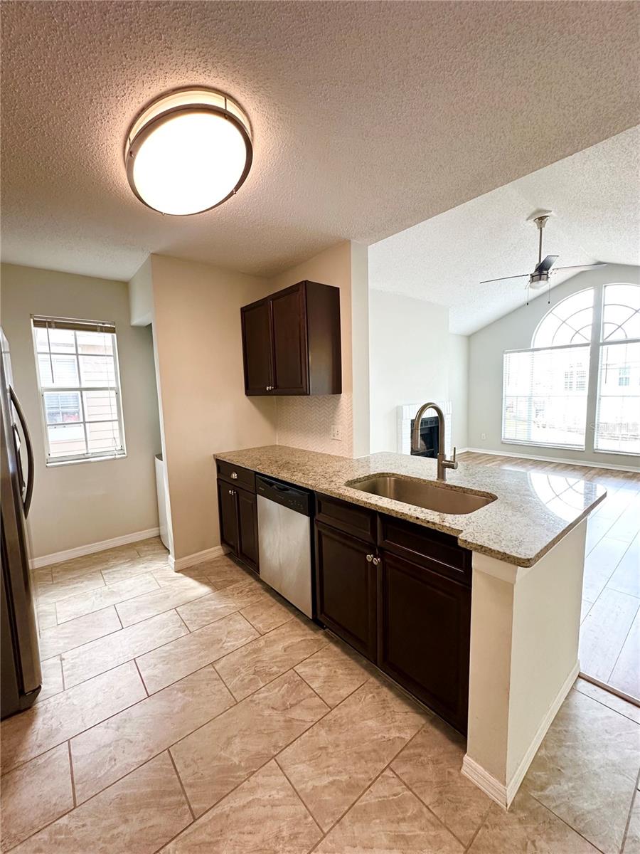 HIDDEN SPGS CONDO - Residential