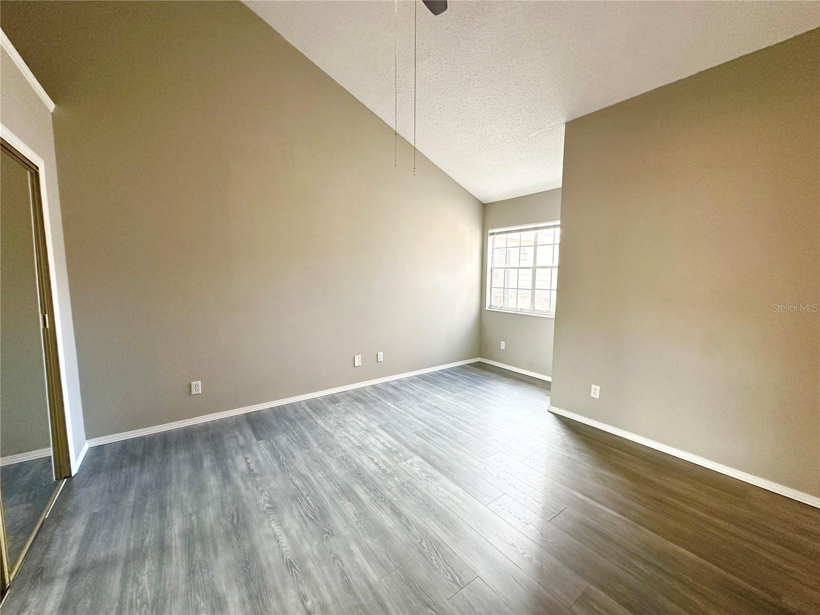 HIDDEN SPGS CONDO - Residential