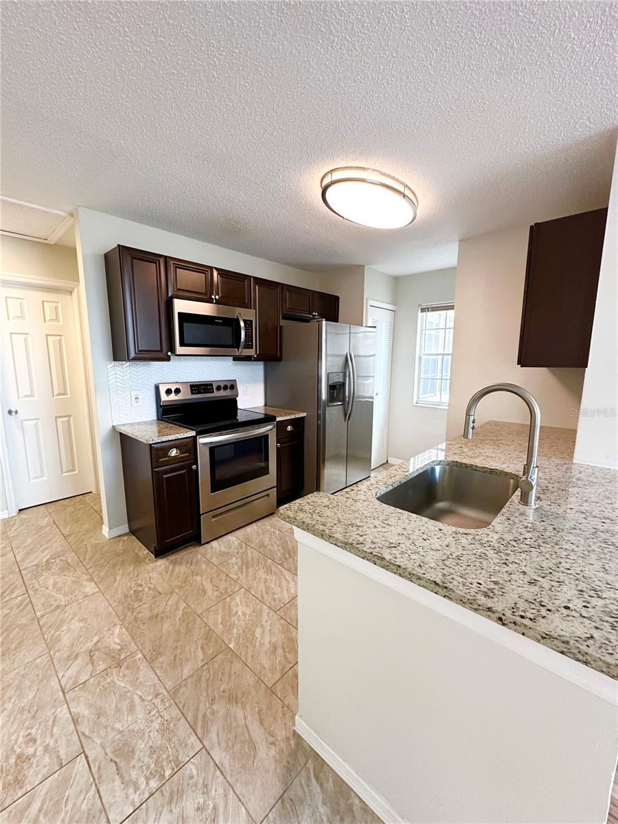 HIDDEN SPGS CONDO - Residential