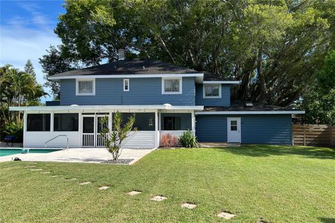 A home in SARASOTA