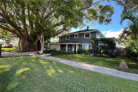 A home in SARASOTA