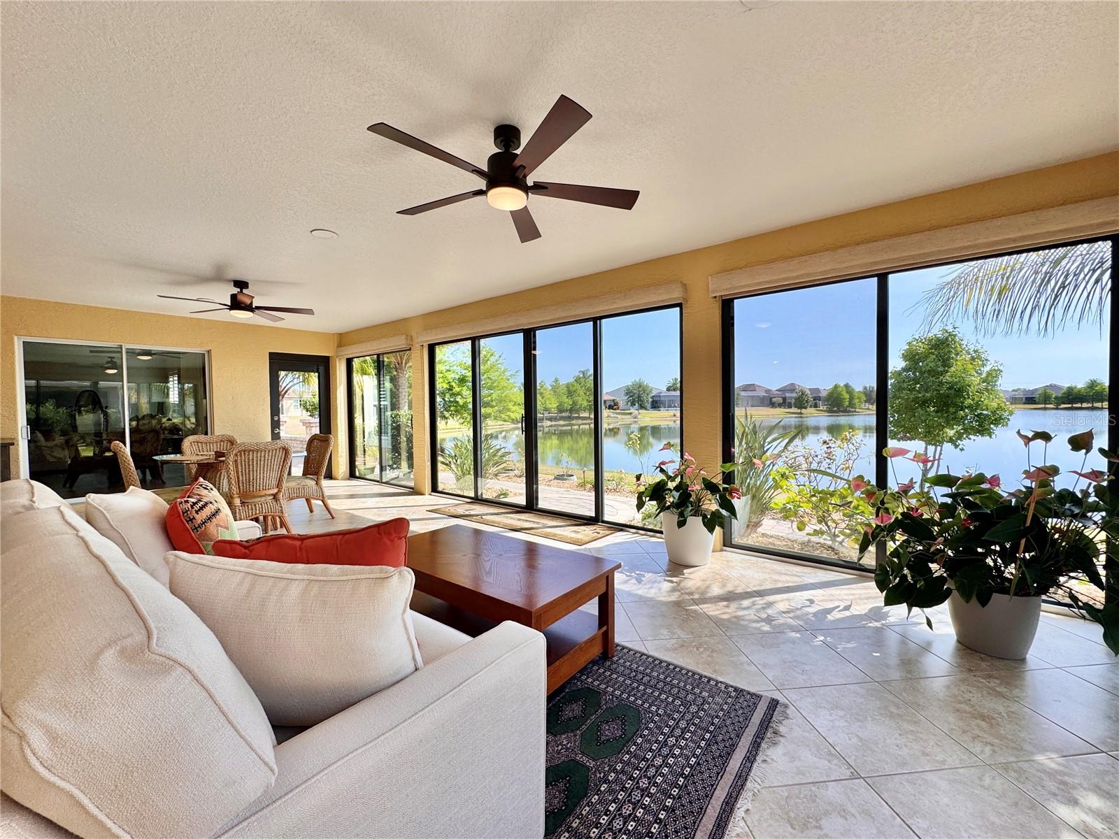 4167 VICTORY DRIVE