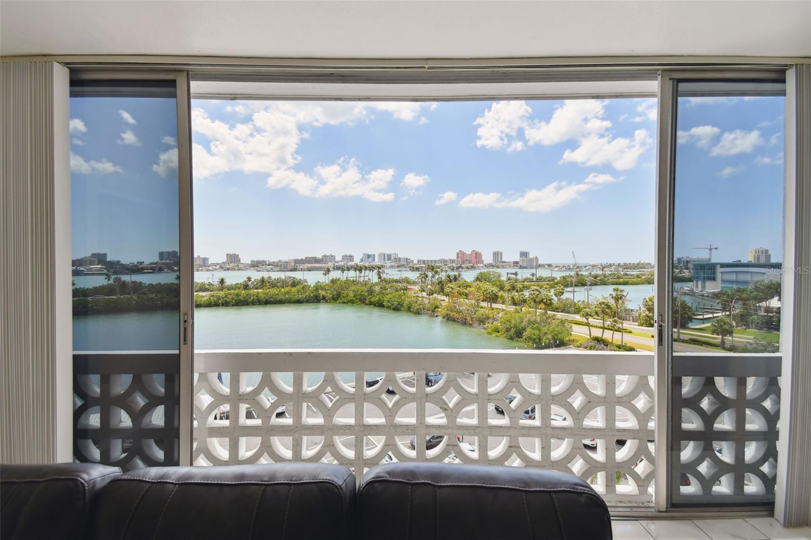 31 ISLAND WAY 505