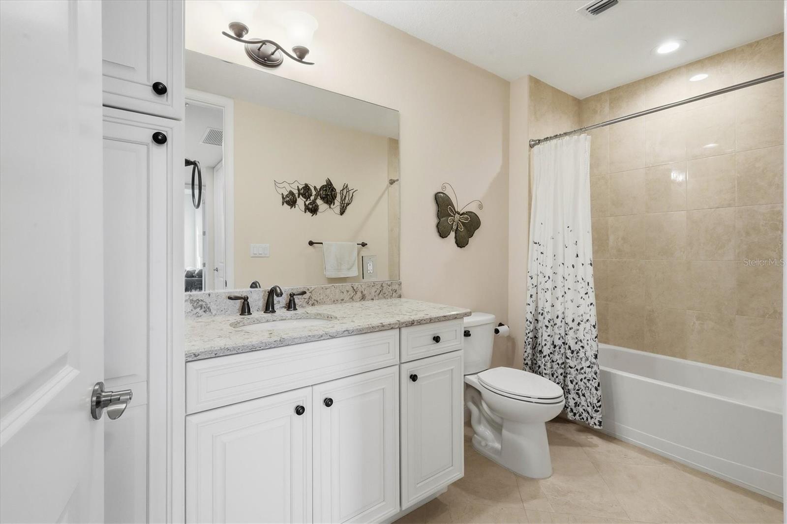 MARINA WALK ON ONE PARTICULAR HARBOUR 2 - Residential