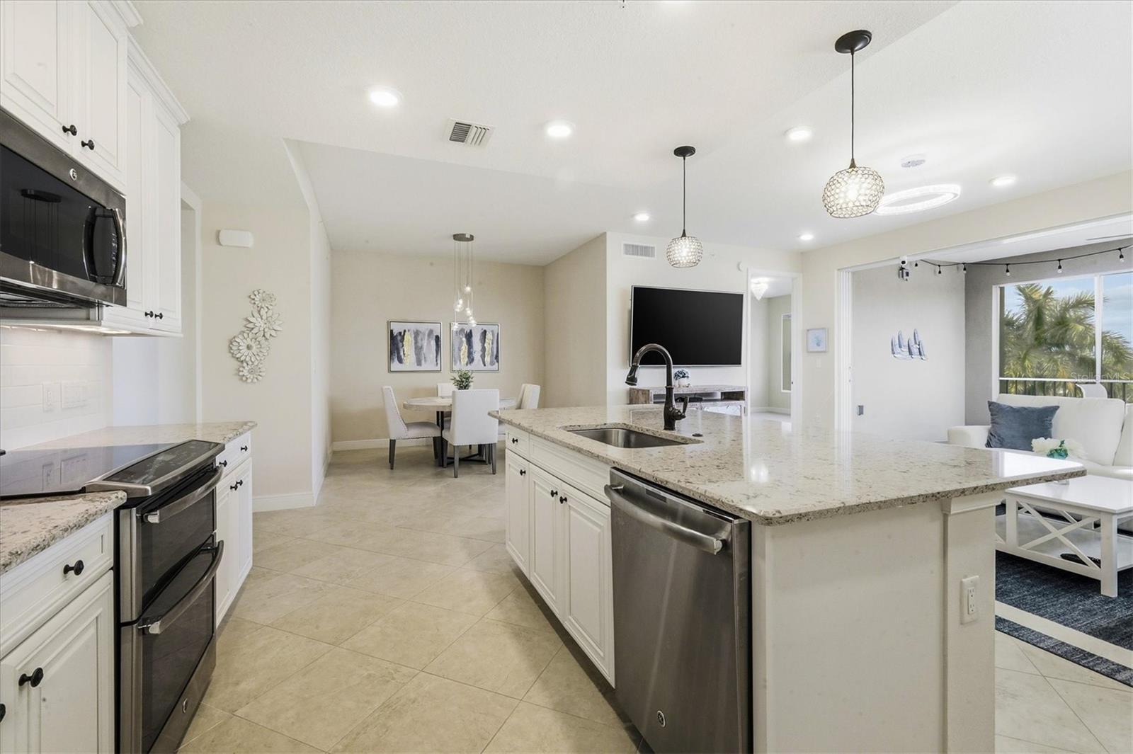 MARINA WALK ON ONE PARTICULAR HARBOUR 2 - Residential