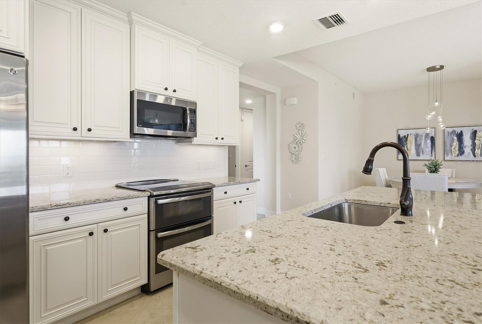 MARINA WALK ON ONE PARTICULAR HARBOUR 2 - Residential