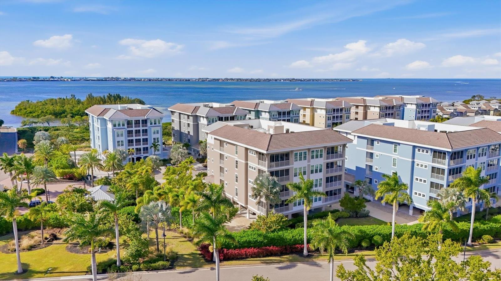 MARINA WALK ON ONE PARTICULAR HARBOUR 2 - Residential