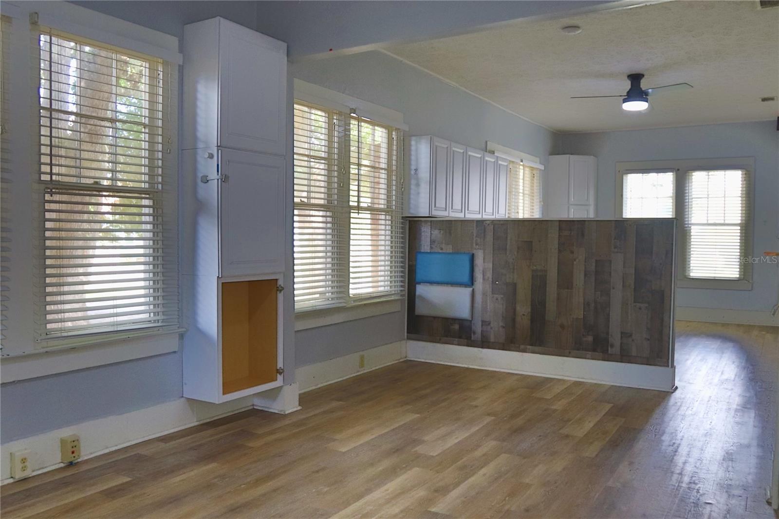 LAKE CITY - Residential