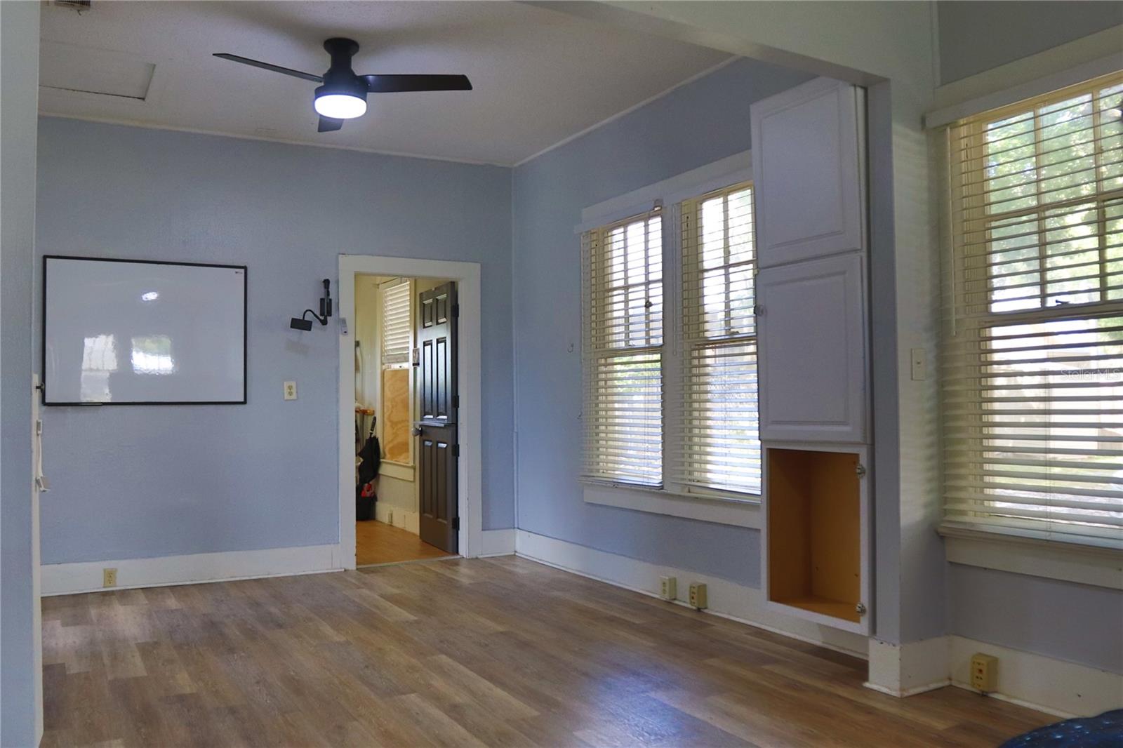 LAKE CITY - Residential