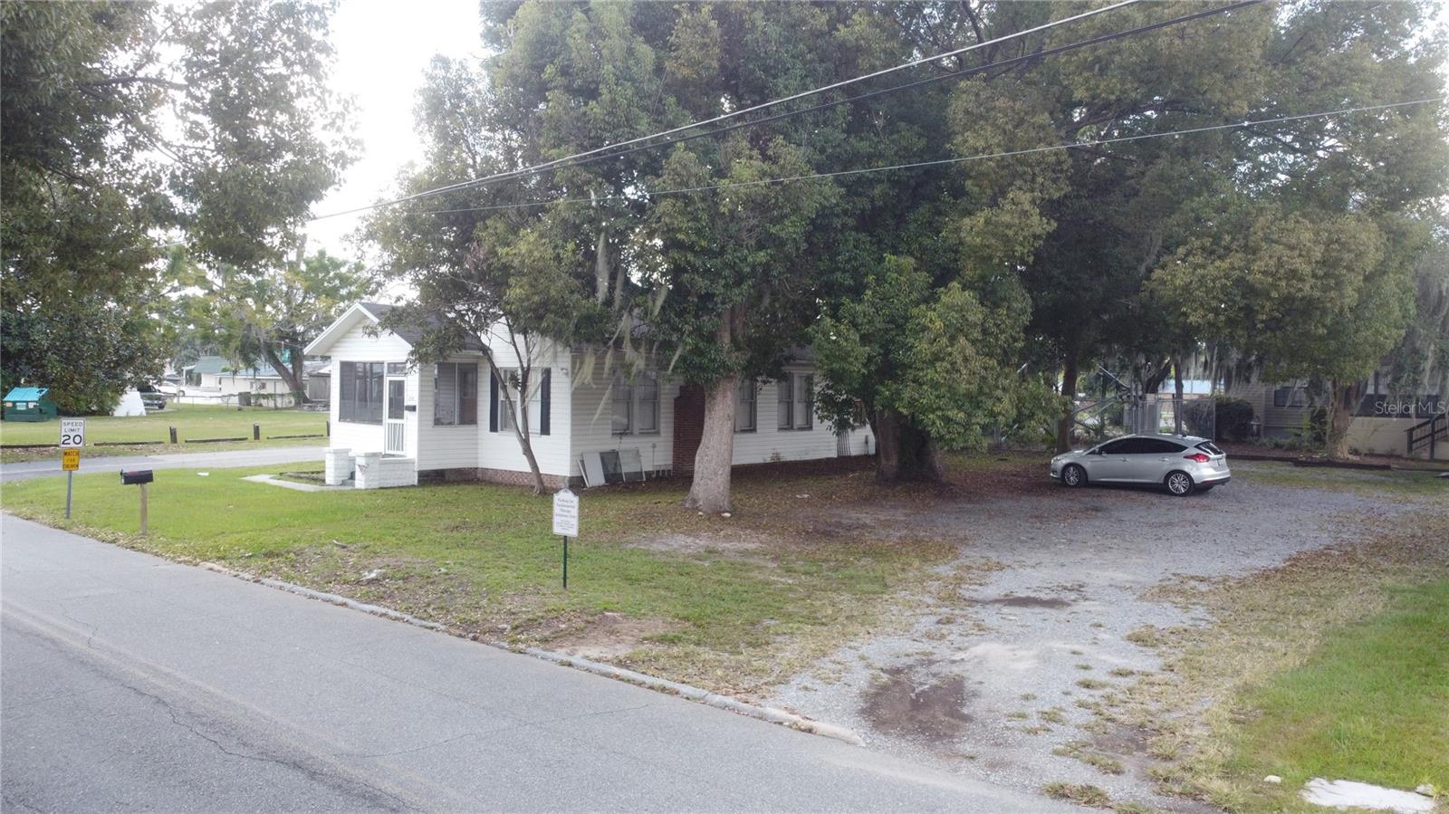 LAKE CITY - Residential