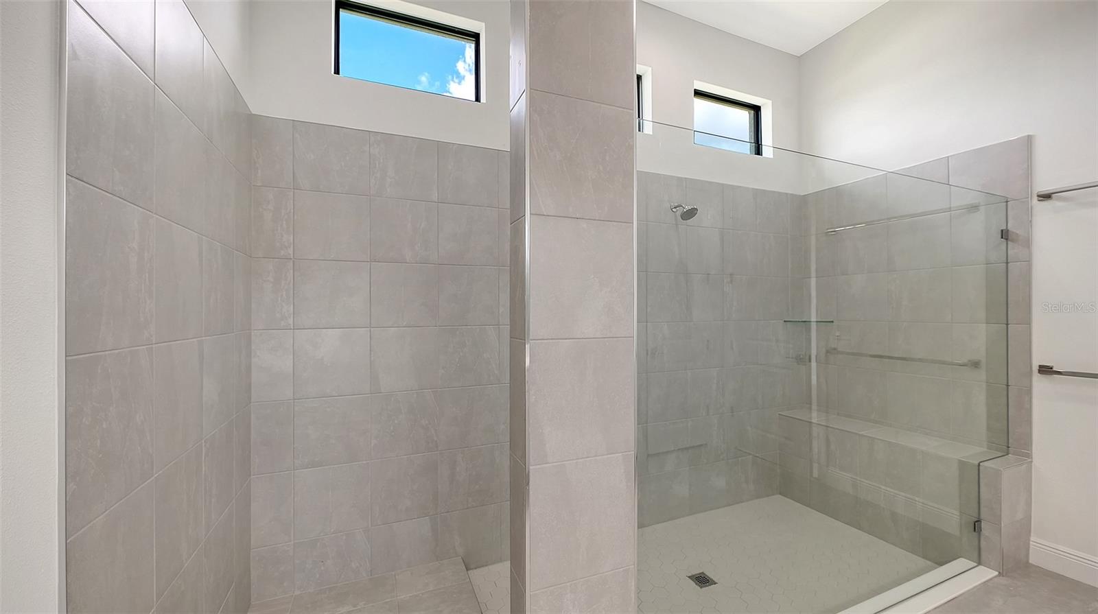 ARTISTRY SARASOTA - Residential