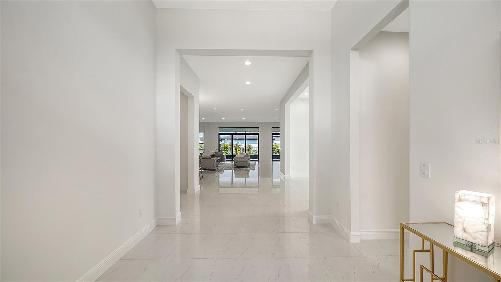 8950 BAROQUE TERRACE