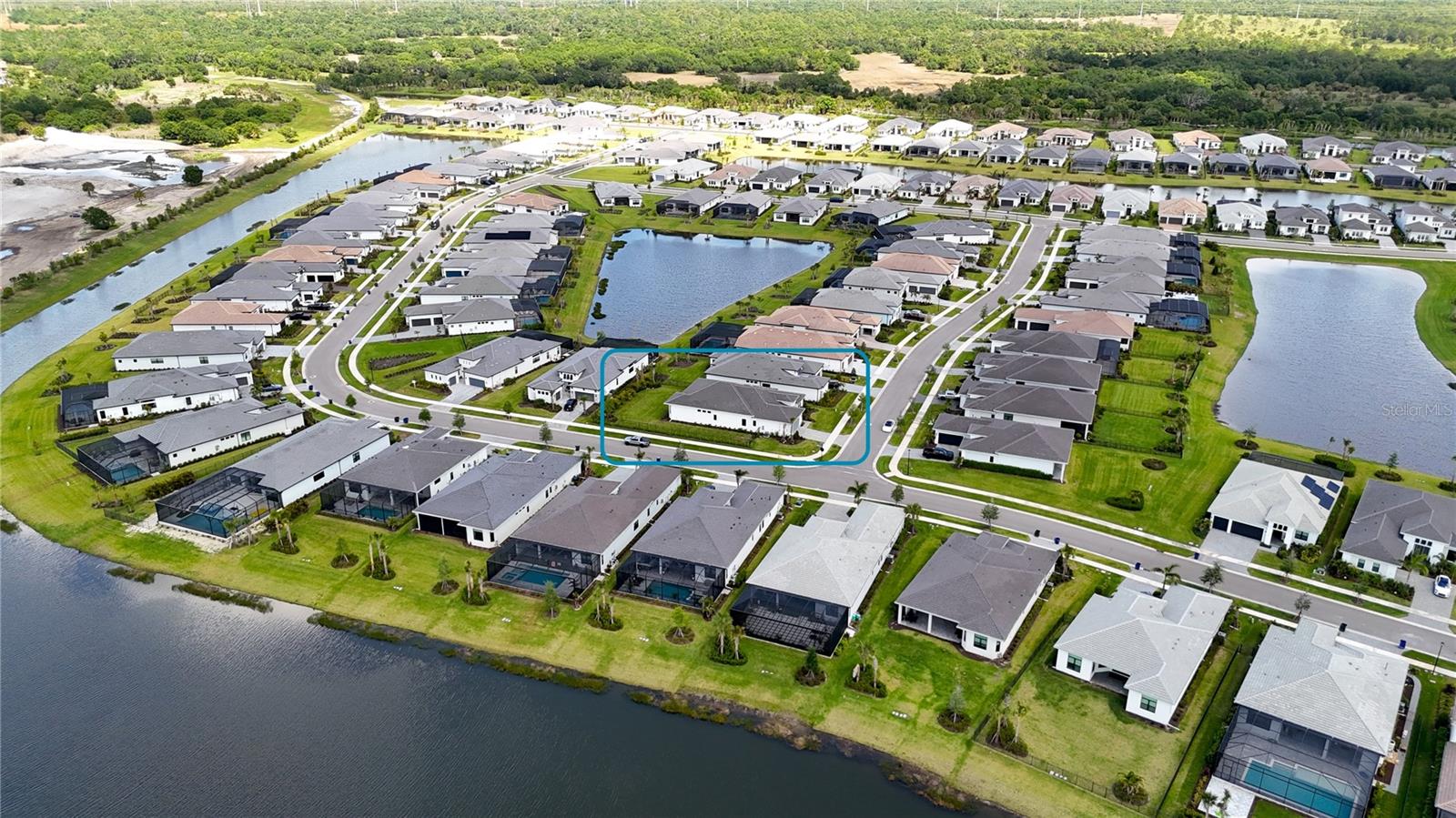 ARTISTRY SARASOTA - Residential