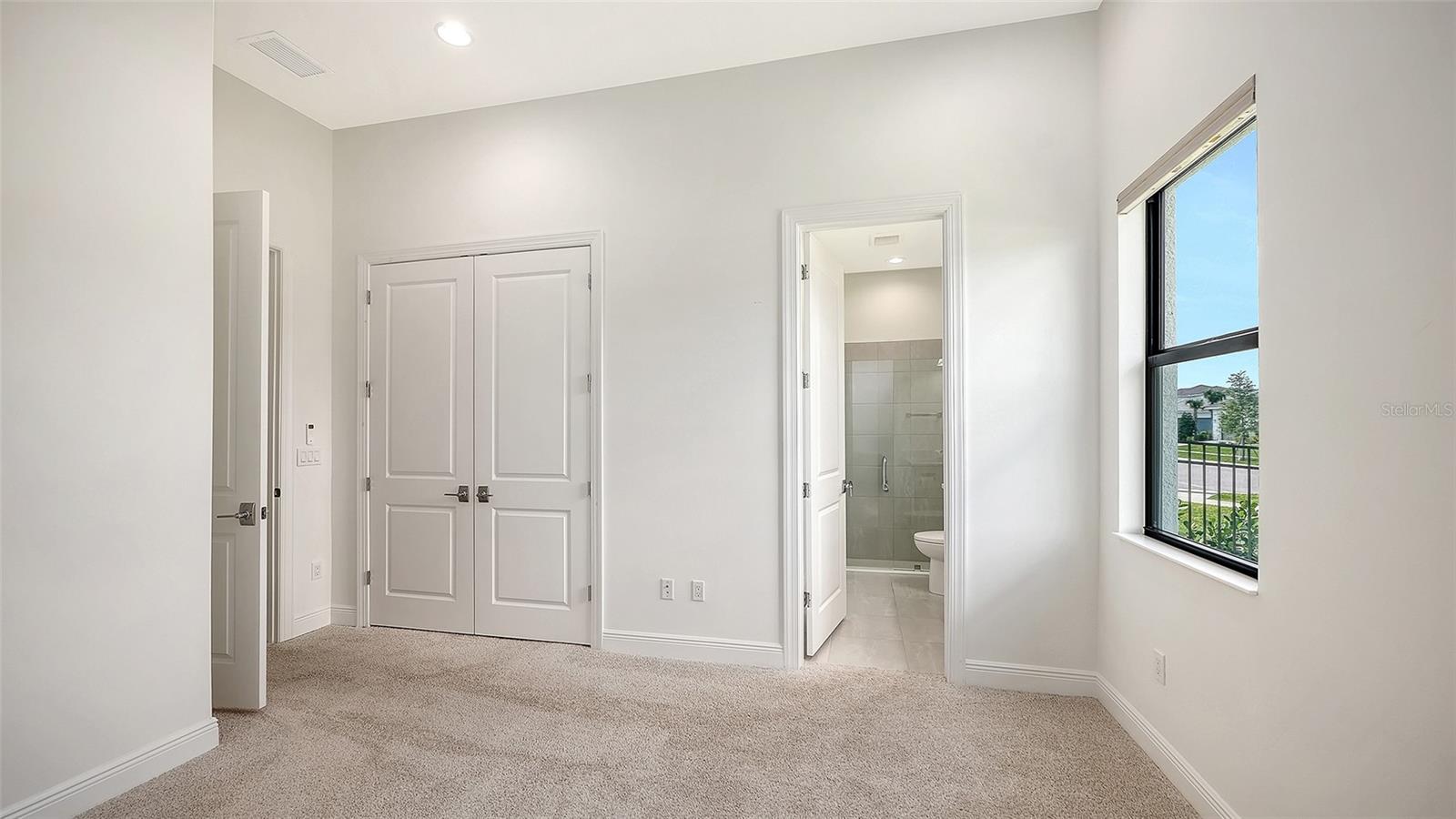 ARTISTRY SARASOTA - Residential