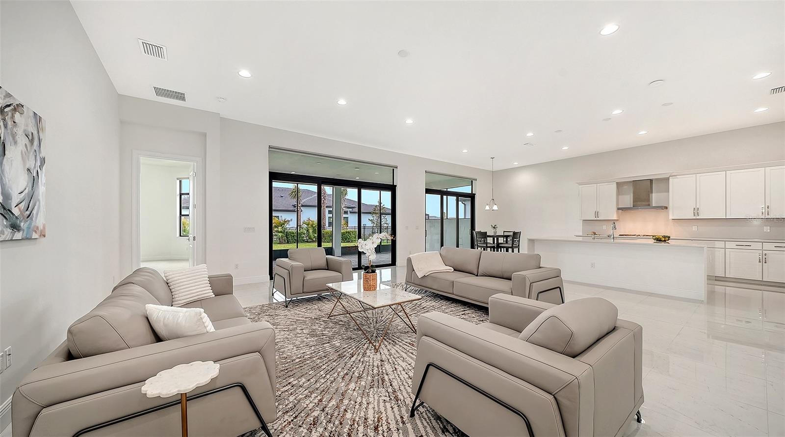 ARTISTRY SARASOTA - Residential