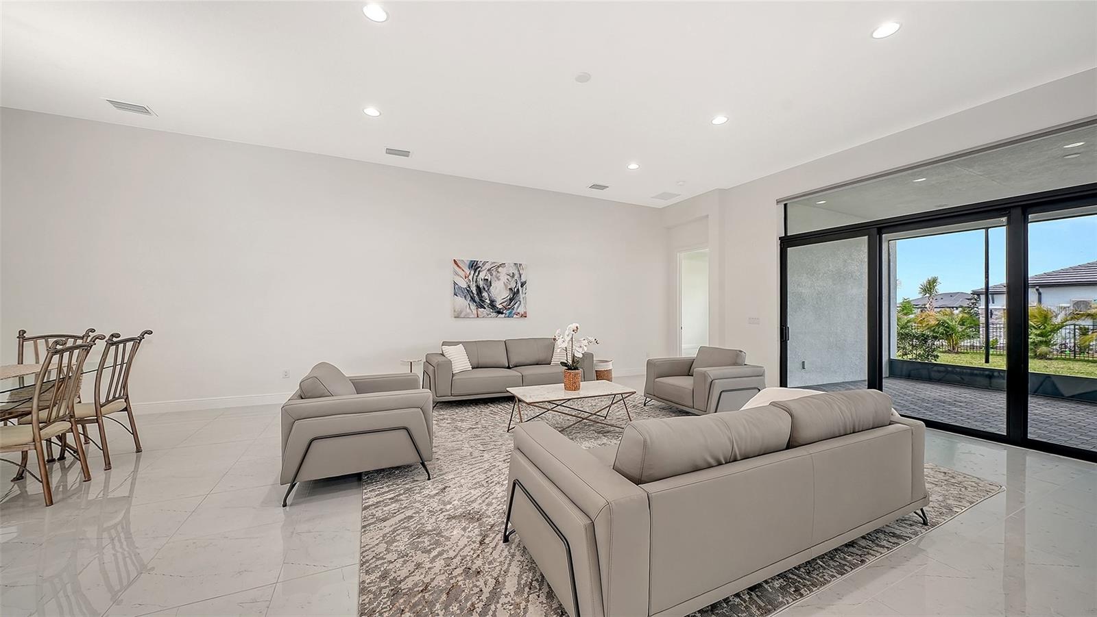 ARTISTRY SARASOTA - Residential