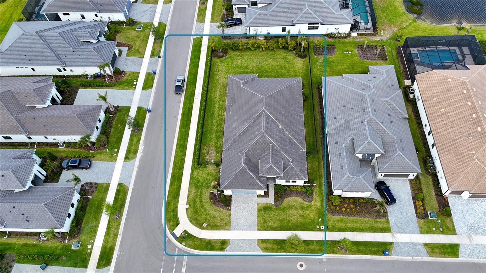 ARTISTRY SARASOTA - Residential