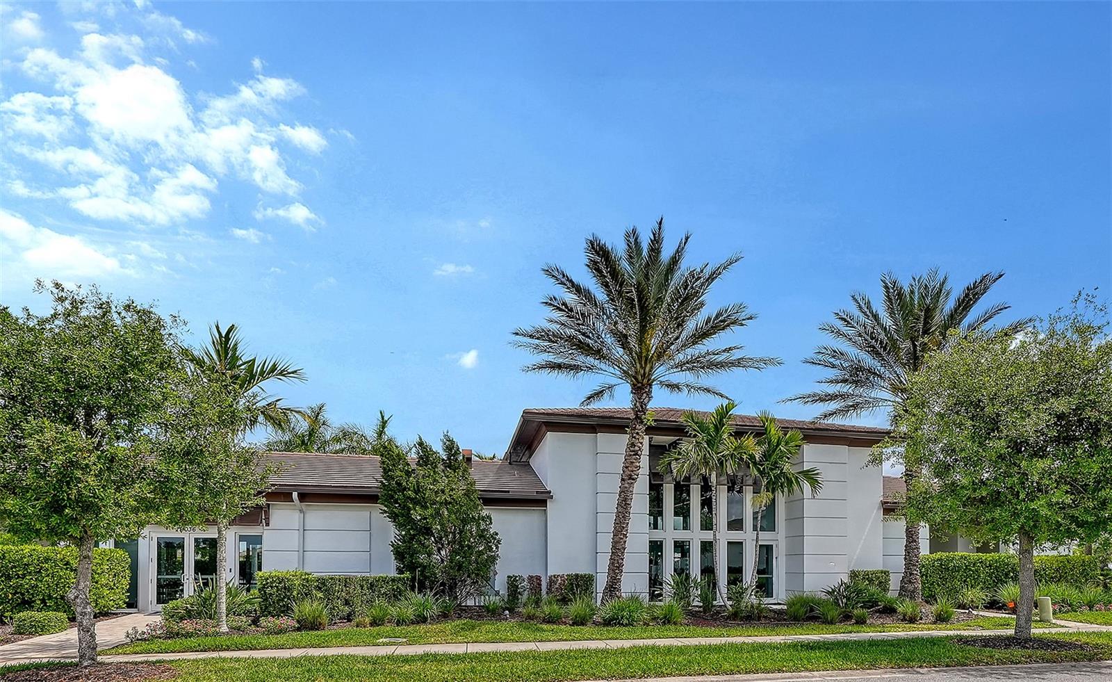 ARTISTRY SARASOTA - Residential